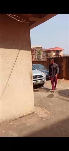 What is happening #videotutorial #transitionreels #edit #viralpost2025 #EditingChallenge | Airfex