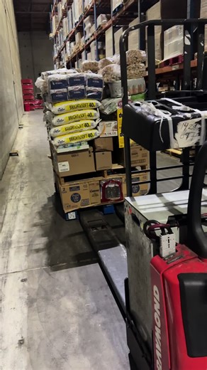 Order Picking: A Day in the Life of a Warehouse Worker