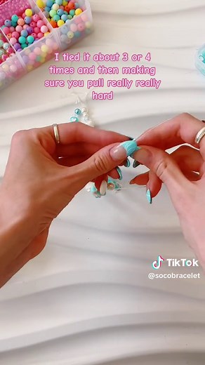 Making a phone charm for the first time 🌊 #phonecharm #diy #tutorial #preppyaesthetic #preppybracelets #cute #beads
