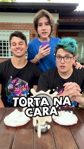 Desafio da Torta na Cara! Quem Ganhou?