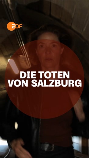 Neue Kollegin neue Folge bei 'Die Toten von Salzburg' = das kann ja nur spannend werden! 🔥 ⛏️☠ Ein grausiger Fund im Salzbergwerk Hallein: Ein Toter, geteilt zwischen Deutschland und Österreich, und keiner will ermitteln. 🔎👮‍♀ Erst als Lu Frey den Dienst antritt, kommt Schwung in die Sache. Es spitzt sich weiter zu: am Obduktionstisch treffen die österreichische Ehefrau und die deutsche, hochschwangere Lebensgefährtin des Opfers aufeinander. Und die beiden wussten bis dato nichts voneinander