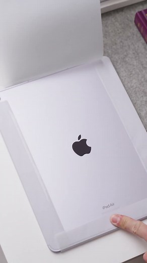 M2 iPad Air UNBOXING and HANDS ON - NEW PURPLE!