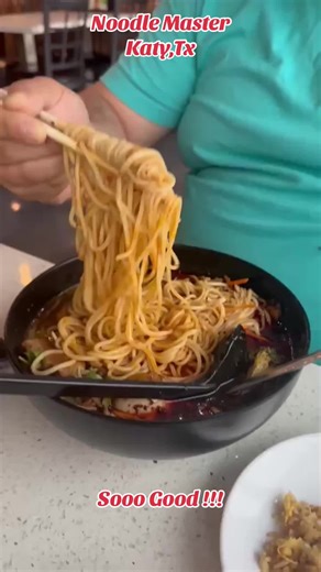 🍜🔥 Saturday lunch done right at Noodle Master in Katy, Texas 🙌 They specialize in hand-made noodles and serve up some seriously delicious Northern Chinese dishes. Fresh, flavorful, and 100% worth the stop. 10 out of 10 — highly recommend! 😋 #NoodleMaster #KatyTexas #HandmadeNoodles #ChineseFood #houstonfood