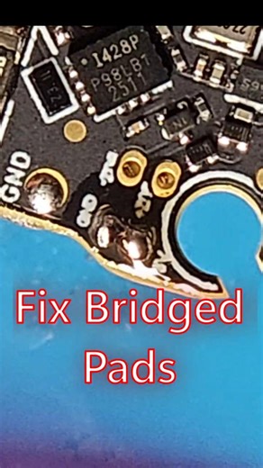 Fix a Bridged Solder pad in 15 seconds! #soldering #fpv #repair #protips
