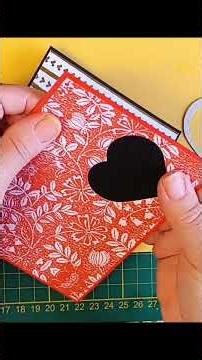 Carte Pop-up avec message caché