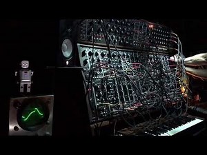 Sonic Robot on synthesizers.com Moog style modular synth