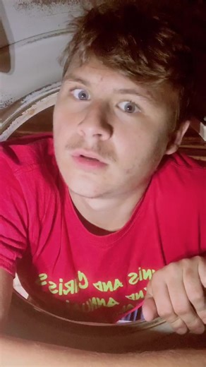 When you’re stuck in the dryer and your step bro comes home😬 #fyp #foryou #funny #weird #stuck #stepbro #noo #imhome