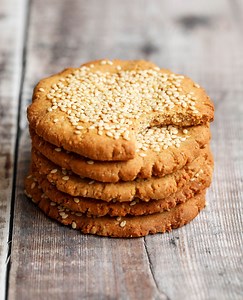 Tahini Cardamom Cookies
