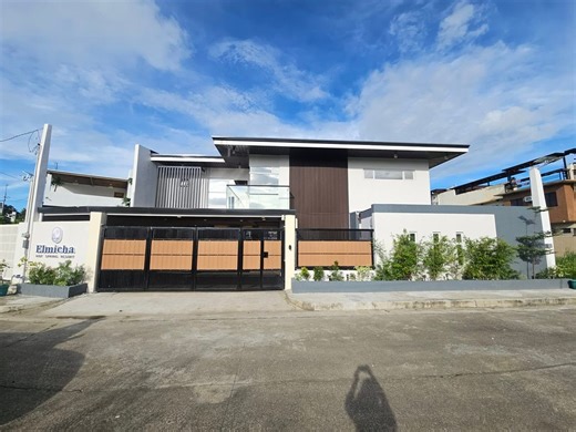 Malaki ang kita sa daily rental income ng mga hotspring sa Losbanos Laguna. Ito na ang perfect investment para sayo. Full Resort Tour in YouTube Homesearch Philippines Details in comment section. 📞Please Call for viewing 09467017365 09158977742 #resortforsale #losbanos #losbanoslaguna #laguna #hotspring #shorttermrentals #airbnb #fyp #foryou #propertyinvestment #propertyinvestment #calambalaguna #calamba #realestate #Realty #modernhouse #houseforsale | HomeSearchPh