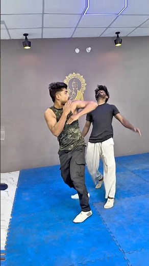 Reverse Elbow Strike Tutorial | Muay Thai Training Inspired by Tony Jaa#muaythai #tonyjaa #shorts