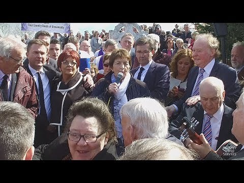 Big Toms' Graveside Sing Song
