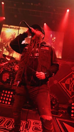 29K views · 1.2K reactions | MACHINE HEAD x FFDP - We were stoked to have Five Finger Death Punch’s force of nature, Chris Kael, join us on stage in Denver last night to sing a verse of Davidian. You’ll be used to seeing Chris hold down the low end for FFDP but as you can see here, he ain’t no slouch in the vocal department either. You crushed it, Chris! Beers up! | Machine Head | Facebook