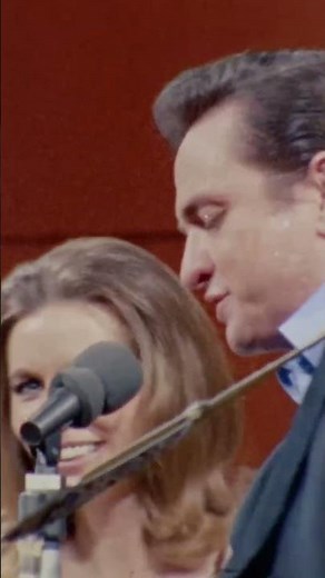 Johnny and June Carter Cash performed "Jackson" at San Quentin State Prison.