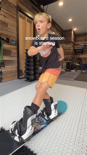 Kai One, 凱文 | Snowboard Groundtrick and Butters on Instagram: "Are you happy with your current riding level? Until you start treating snowboarding as an actual sport and train for it, you will be forever stuck around the same level. Make this season the best one yet by supplementing your season with off snow training. I guarantee you will see your progression sky rocket."