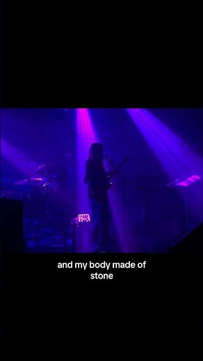 SUFFERING IN SILENCE IS BETTER #suffering #ameliefarren #singersongwriter #fyp