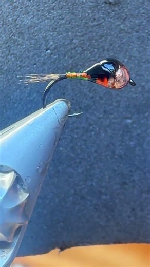 #shorts Fly tying Perdigon Nymphs.Atado de moscas para la pesca #mazuelasflyfishing #fyp #foryou