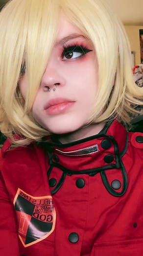 Seras Victoria Hellsing Ultimate Cosplay: An Intense Encounter with Alucard