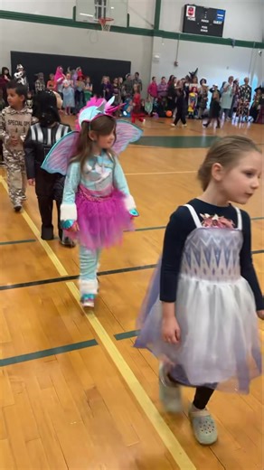 Kindergarten Costume Parade! 💚🎉 | Skyline High School