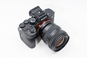 TAMRON 20-40mm F2.8のレビュー。写真作例とレンズ外観について