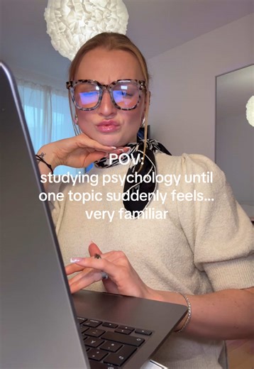 Studying psychology = accidental self-reflection 🥲 #psychology #studytok #study #psychologie #foryou