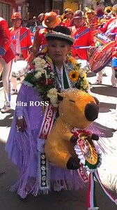 Pasantes Morenada Eloy Salmón en Gran Poder 2025 | Cholita Ross