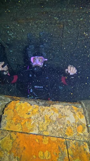 To really experience the Zenobia takes more than just 2 dives! 🌊🤿 With each dive, and as our trust grows, new parts of this ship start to open up. The first couple of dives are all about getting comfortable — finding your way around the trucks, lifeboats and bridge. But as we dive a bit more together here in Larnaca, Cyprus, we start to discover the real character of the Zen. Wreck diving the Zenobia is something special — each time you drop in, you notice something new. Every dive lets us dev