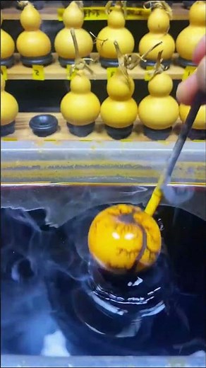 Golden gourd electric pattern carving process- Good tools and machinery make work easy