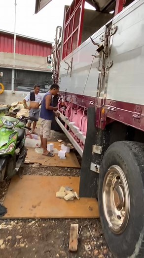 34K views · 780 reactions | Replacing clearance Light, #fbhighlights #fbfollowers #FBFRIENDS… | Oflunar Vlogs | Facebook