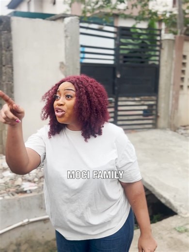 lady accuses boyfriend of cheating wife his wife watch full video on YouTube: MociFamily
