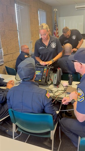 OCFA on Instagram: "New technology has been introduced at OCFA! After completing hands-on training with our nurse educators, all crews are now equipped to use our newest Stryker LIFEPAK 35 monitors, which bring important upgrades and advanced clinical capabilities to the communities we serve. ▪️ Large, easy-to-see touchscreen ▪️ Tools that help paramedics reduce interruptions during CPR ▪️ Seamless integration with existing equipment, such as the LUCAS device ▪️ Technology that can identify sign