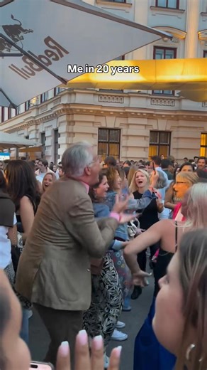 131K views · 3.1K reactions | Me in 20 years  | MUSIC LIFE | Facebook