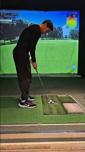 Brand New Golfer Tries Putting For the First Time 😂⛳️