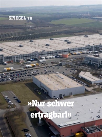 Profitabel und trotzdem dichtgemacht | SPIEGEL TV Zalando schließt sein Logistikzentrum in Erfurt. Tausende Beschäftigte verlieren ihre Perspektive, während der Konzern neu plant. 🎞️ Den ganzen Beitrag gibt es hier: ► https://youtu.be/ZeVw49mHpBM #zalando #thüringen #spiegeltv
