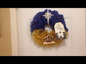 Nativity Mesh & Burlap Christmas Wreath