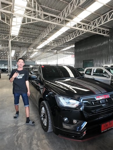 D-MAX CAB 1.9 X-SERIES L DA MT 2021“ ภายนอก 🔰ภายนอก สีดำแท้ รุ่นL DA 🔰รถมือเดียว ป้ายแดง 🔰เลขไมล์ 58,xxx กิโล 🔰บอดี้ เดิม สวย ไม่มีชน 🔰ชุดแต่ง X-SERIES แท้โรงงาน 🔰ไฟหน้า LED Projector 🔰ไฟท้าย เป็นแบบ LED ภายใน 🔰ถุงลมนิรภัยคู่หน้า 🔰จอแอนดรอยด์ 7“นิ้ว 🔰กล้องมองภาพขณะถอยจอด 🔰พวงมาลัย Multifunction 🔰กระจกปรับไฟฟ้ารอบคัน 🔰เบาะผ้า สีดำ-แดง X-Series 🔰มี เกจ วัดบูท 60 pis 🔰มี เกจ Defi 6 ตัว เครื่องยนต์ 🔰มี ระบบเบรค ABS 🔰เครื่องยนต์ 1900 🔰เทอร์โบ เดิม โรงงาน 🔰เกียร์ Manual 6 speed ช่วง