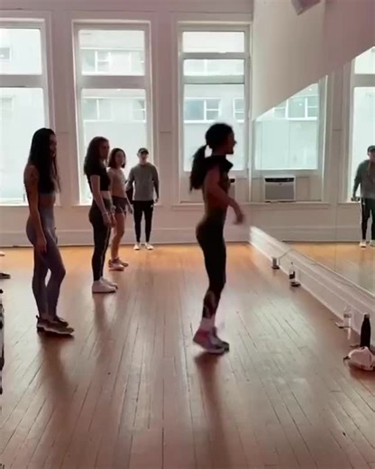 EDM Stories on TikTok