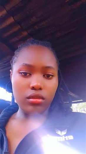 Nicole Miri (@nicolemiri03)’s videos with original sound - darling 🥀 ❤️🥀 ❤️ 🥀