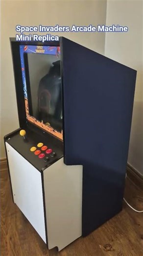 Space Invaders Arcade Machine Mini #viral #viralvideo #trending #arcade #retrogaming #retro #gaming