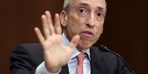 SEC Faces Calls to Boost Crypto-Exchange Enforcement After FTX Collapse