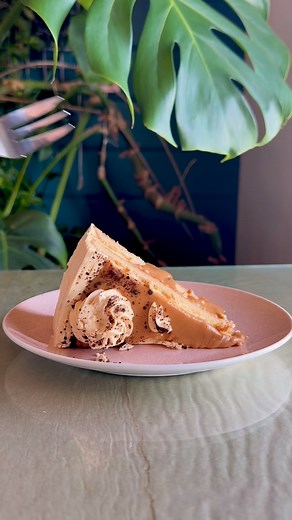 Freshest cakes? Bruce’s Café. Always 👌 #cafe #cakes #bruces | Bruce's