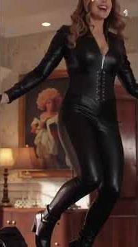 Elizabeth Gillies Can Fly In Her House!