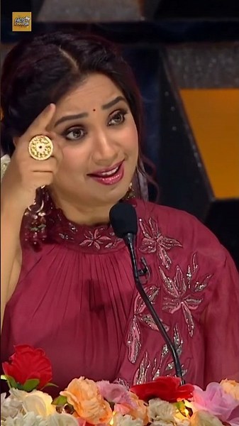 Kalank Singing Shreya Ghoshal | Kalank Live Singing Performance Indian Idol