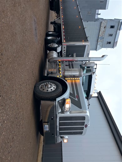 Love for Peterbilt Grills: The Ultimate 389 Experience