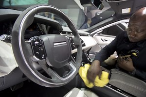 Step by Step: How to Properly Detail the Inside of Your Car?