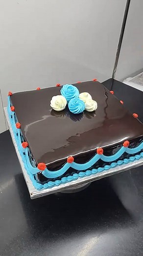 Elegant Rectangle Birthday Cake Design