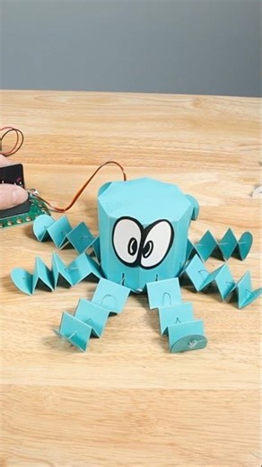 OctoBot #shorts #diycrafts #papercircuit #diy #stem #stemeducation #coding #microbit #octopus