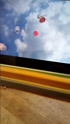 Show Me Show Me Series 5 Episode 17 Sky and Splashing birds outside clip