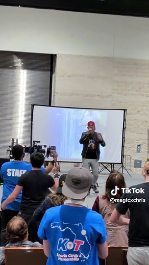 Nostalgic Live Performance of Pokémon Theme Song