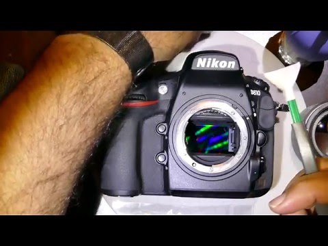How to clean Nikon D810 sensor using Smear Away and Green MXD-100 Vswab from VisibleDust
