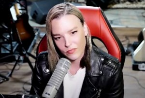 HALESTORM's LZZY HALE On Being Open With Her Fans: 'I've Never Really Wanted To Hide Behind Some Veil'